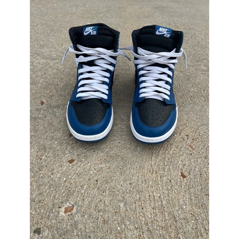 Jordan contact men
